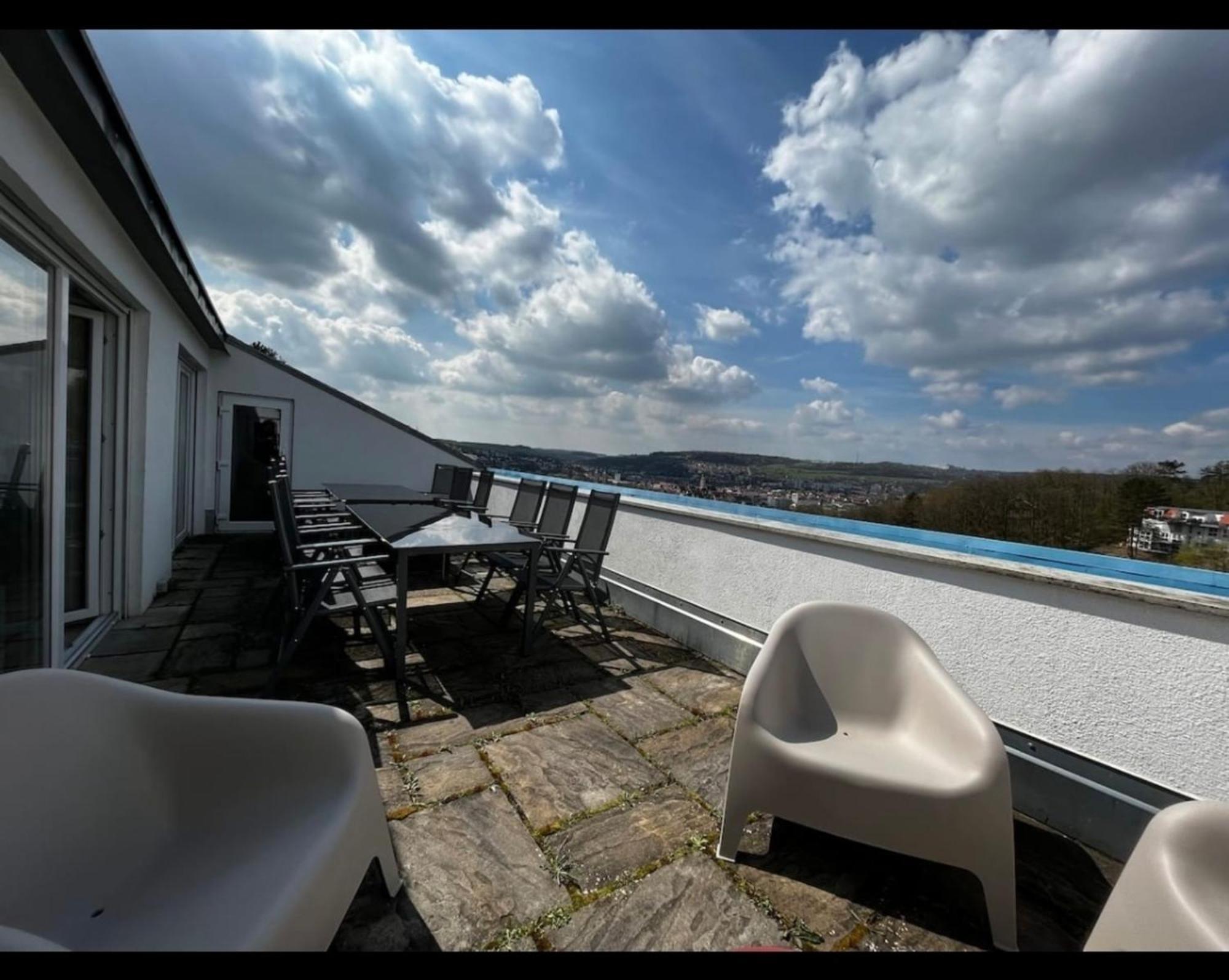 Penthouse Perfekt Fuer Teams, Familien Und Gruppen Bad Mergentheim Exterior foto