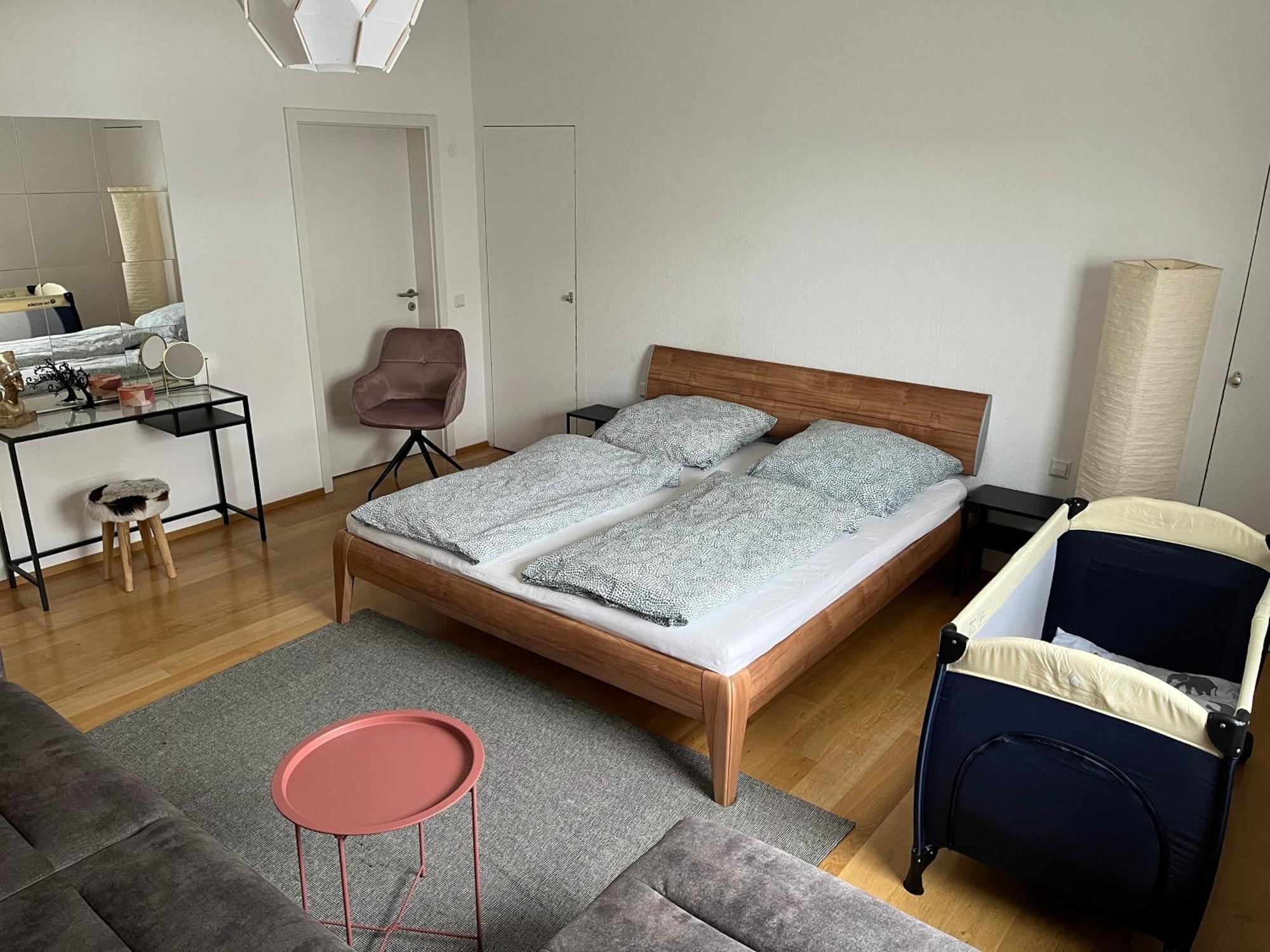 Penthouse Perfekt Fuer Teams, Familien Und Gruppen Bad Mergentheim Exterior foto